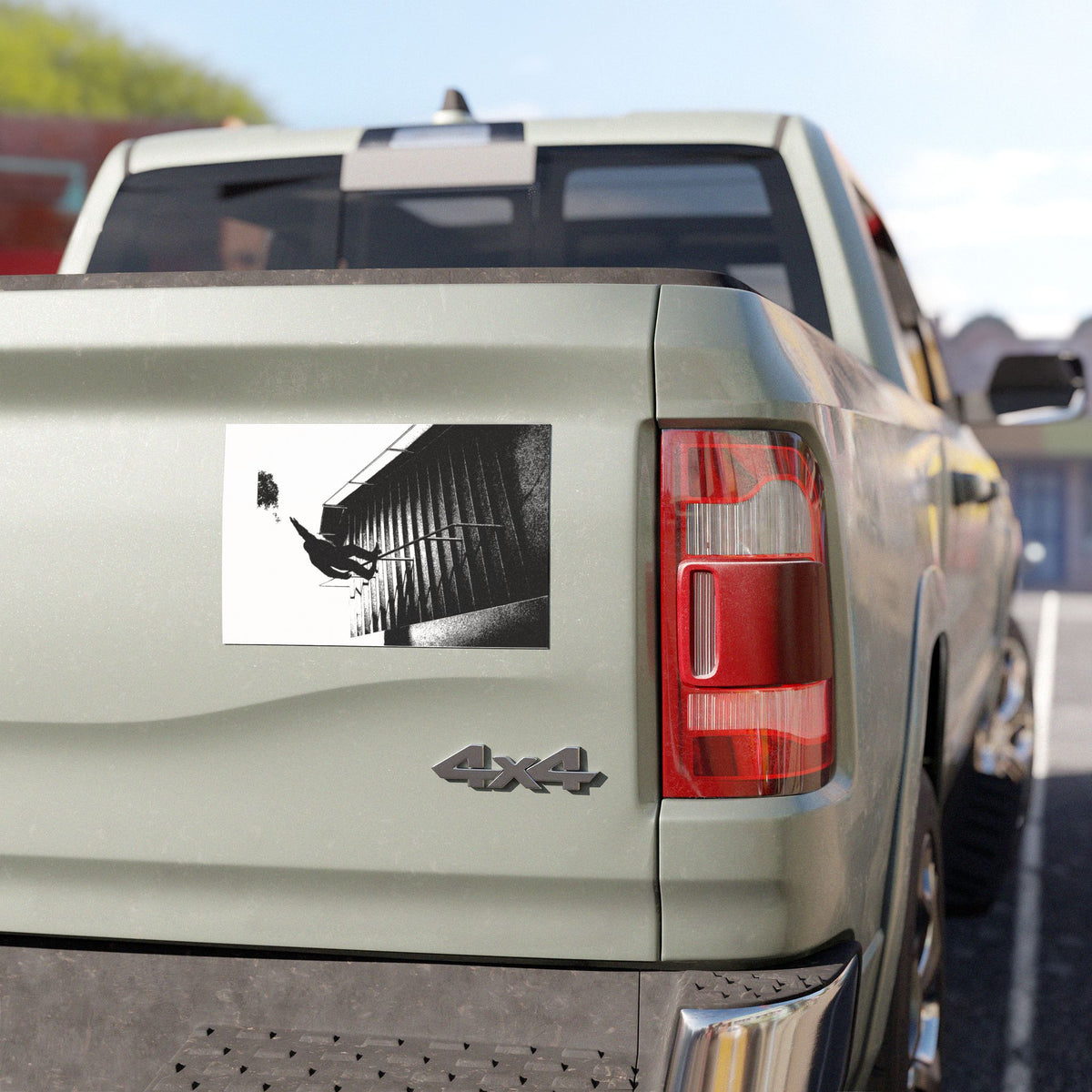 Sasquatch Hollywood 16 Rail Magnet
